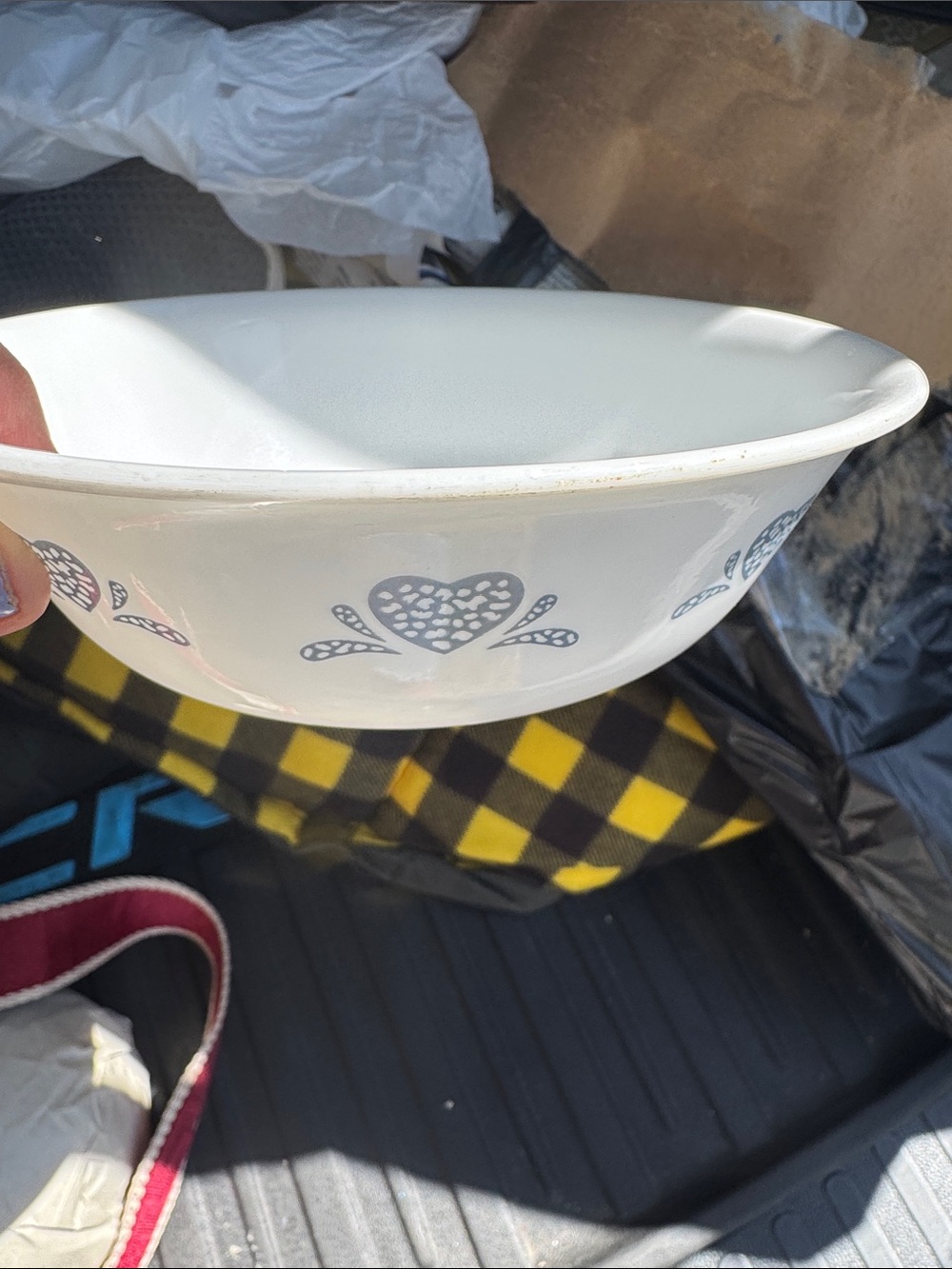 White Ceramic Dinner Bowl with Gray Heart Motif